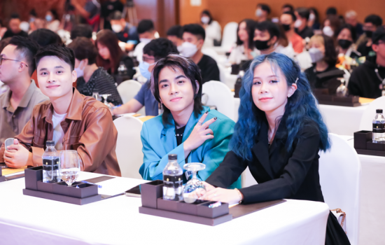 TikToker Ngô Đình Nam thu hút với nhan sắc phi giới tính