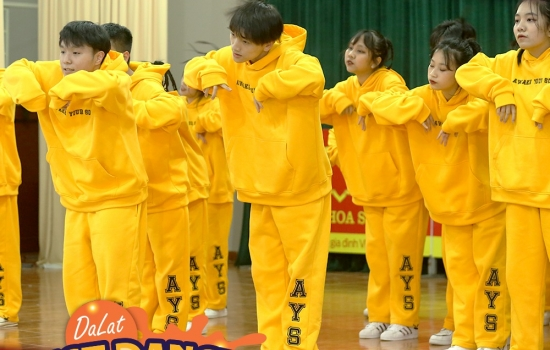 Hình ảnh vòng bán kết bảng phong trào Dalat Best Dance Crew - Hoa Sen Home Cup